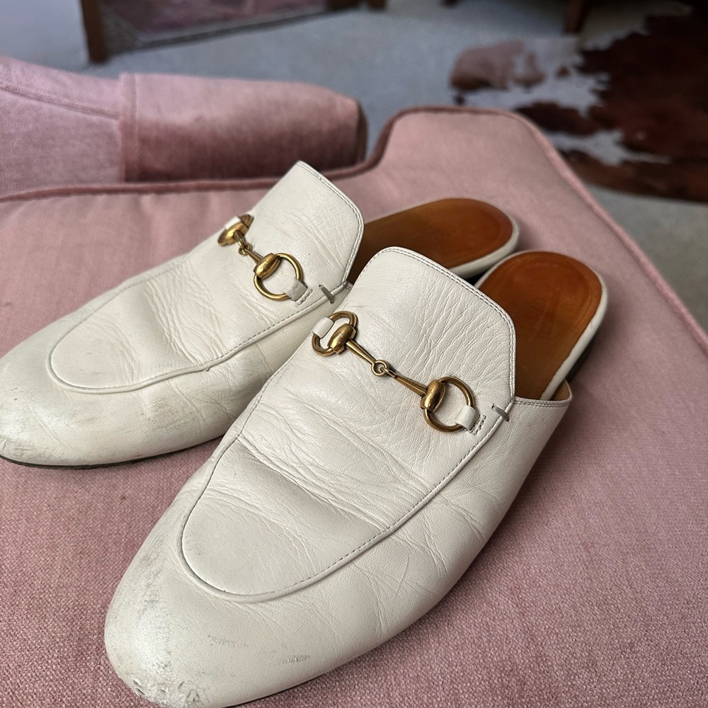 Most comfortable slide/slipper ever. Authentic Gucci. Size 40 1/2 (8-9)